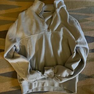 Brandy Melville cropped blue half zip